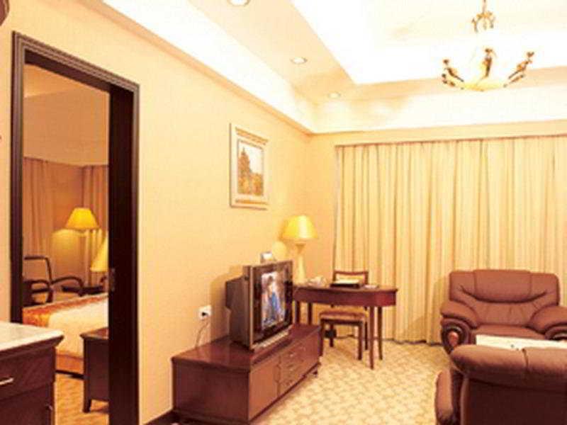 Yutong Hotel Guangzhou Exteriör bild